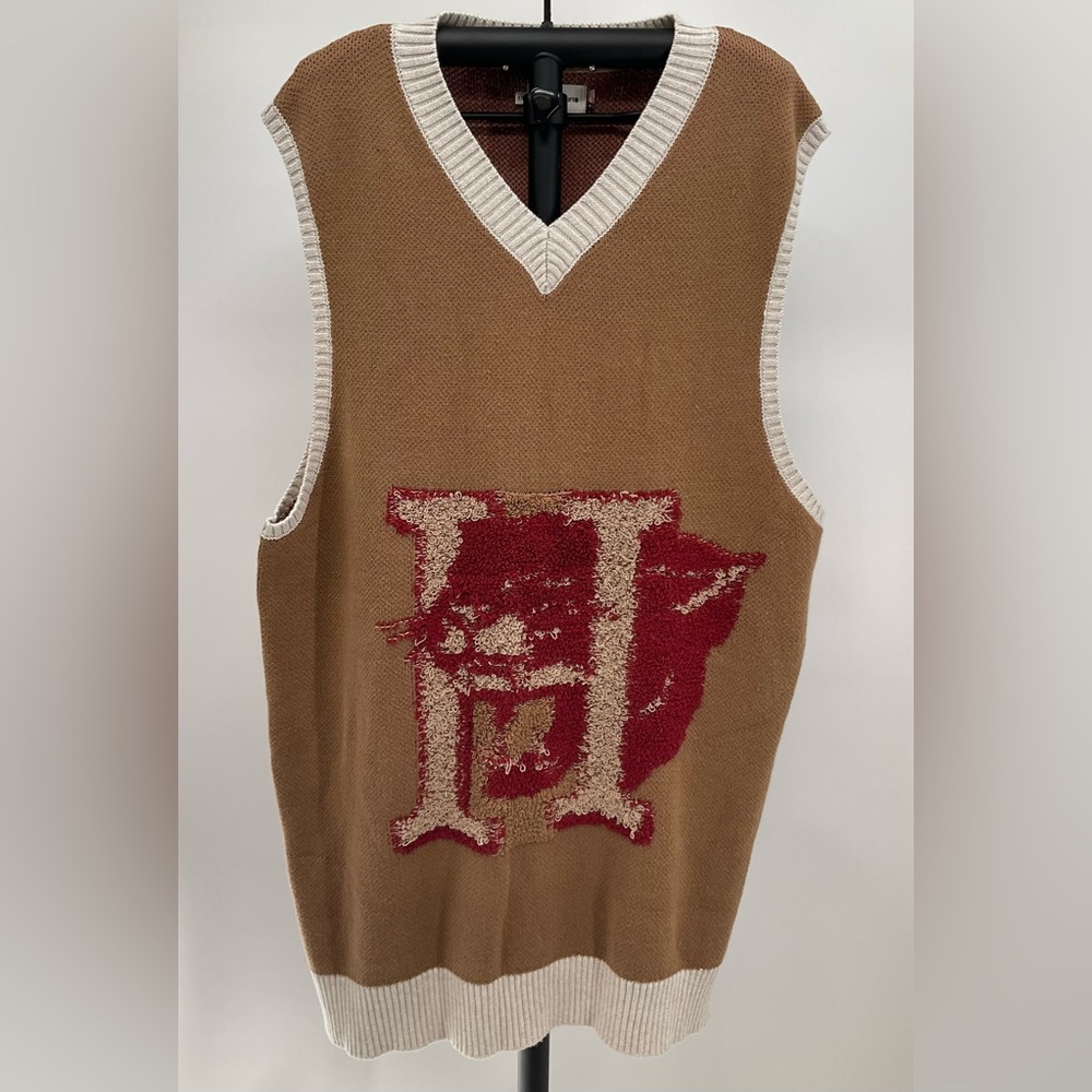Honor The Gift Women’s HTG Mascot Sweater- Vest Size XXL New